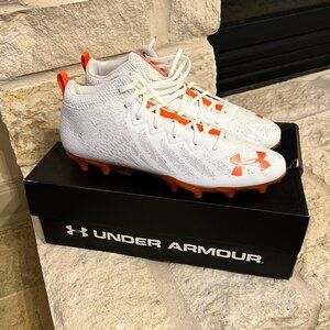 NWT Under Armour SPOTLIGHT Mid Men's Football Cleats SZ 13.5